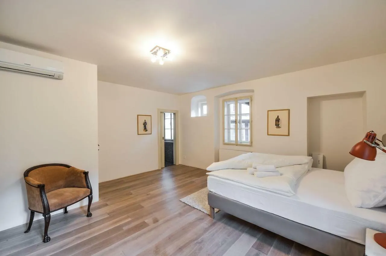 Apartment 18Th Century Baroque Residence Prag Tschechische Republik